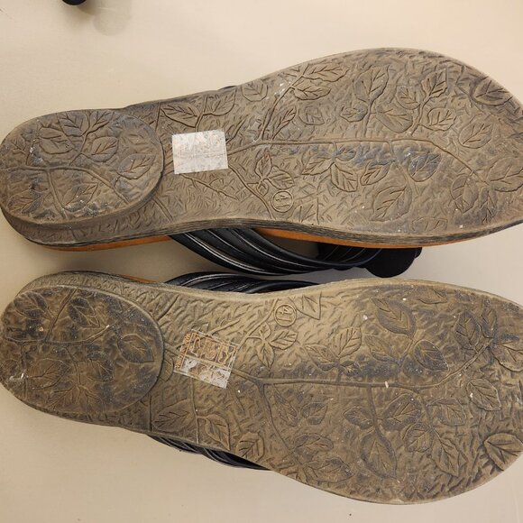 Patriza Sandles - Picture 2 of 2